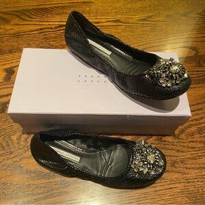 Vintage Vera Wang Lavender Leather Embellished Flats Size 7.5